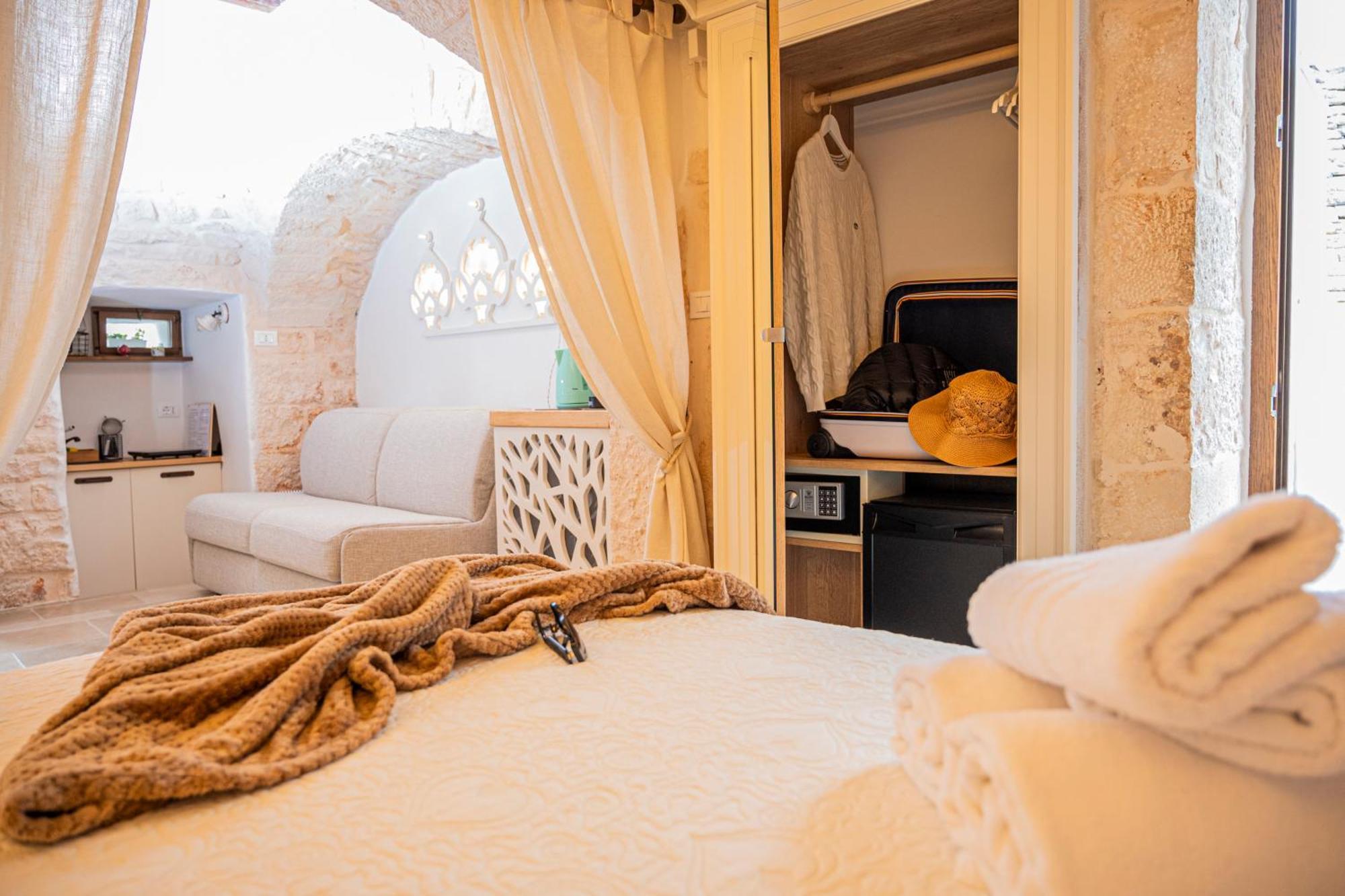 B&B Trulli Miriva' Alberobello Exterior photo
